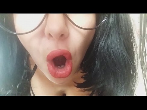 ❤️ Għasel, il-mammma tiegħek mhux se tħallik tmur l-iskola llum... Għandi bżonnek wisq... ❌ Porno lilna ❌❤